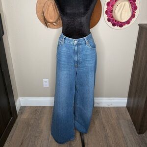 Women's Premium Levi’s Ribcage Wideleg Jeans